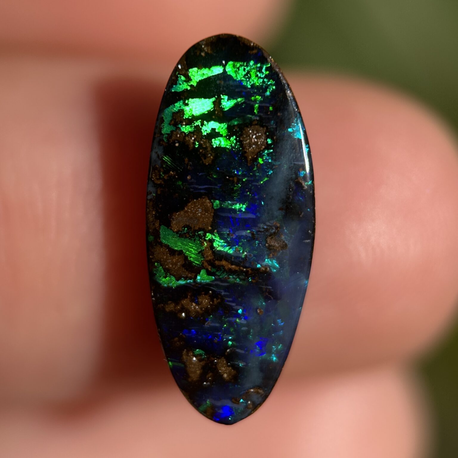 Australian Boulder Opal Miners & Cutter - SIGNATURE OPAL