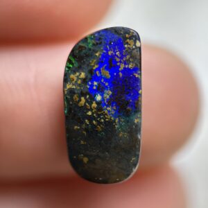 Directional Boulder Opal 4.70ct - Gem colour on a budget