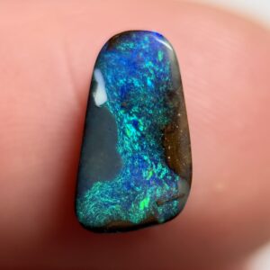 Boulder Opal, gem colour play  1.65ct