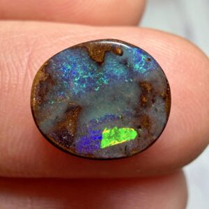 Boulder Opal 'Riverstone' 3.10ct