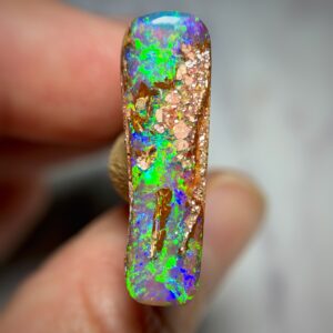 Semi Crystal Gem Pipe Opal 'Wild Water' 7ct